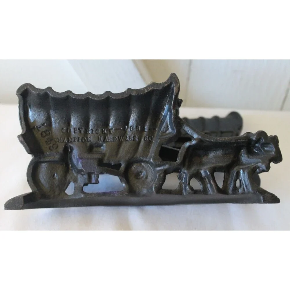 Vtg Cast Iron Pair Bookends Black 1981 Champion Hardware Co Ox Covered Wagon Cow